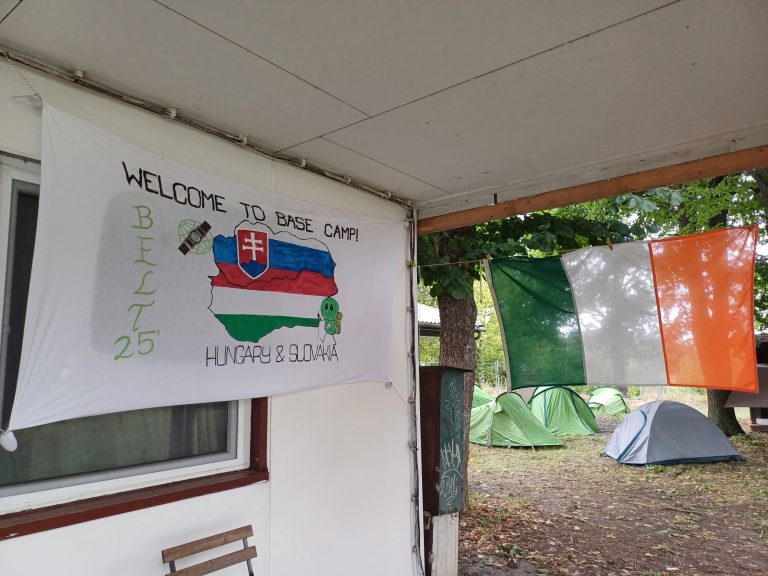 319b65de-1983-4c33-b20b-b444586e697f